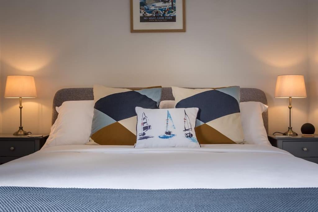 Captain'S Cottage - Central West Cowes - Spacious, Entire 1-Bed Home Esterno foto
