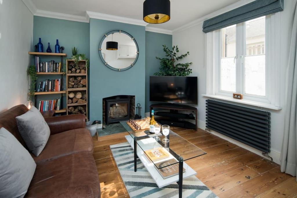 Captain'S Cottage - Central West Cowes - Spacious, Entire 1-Bed Home Esterno foto